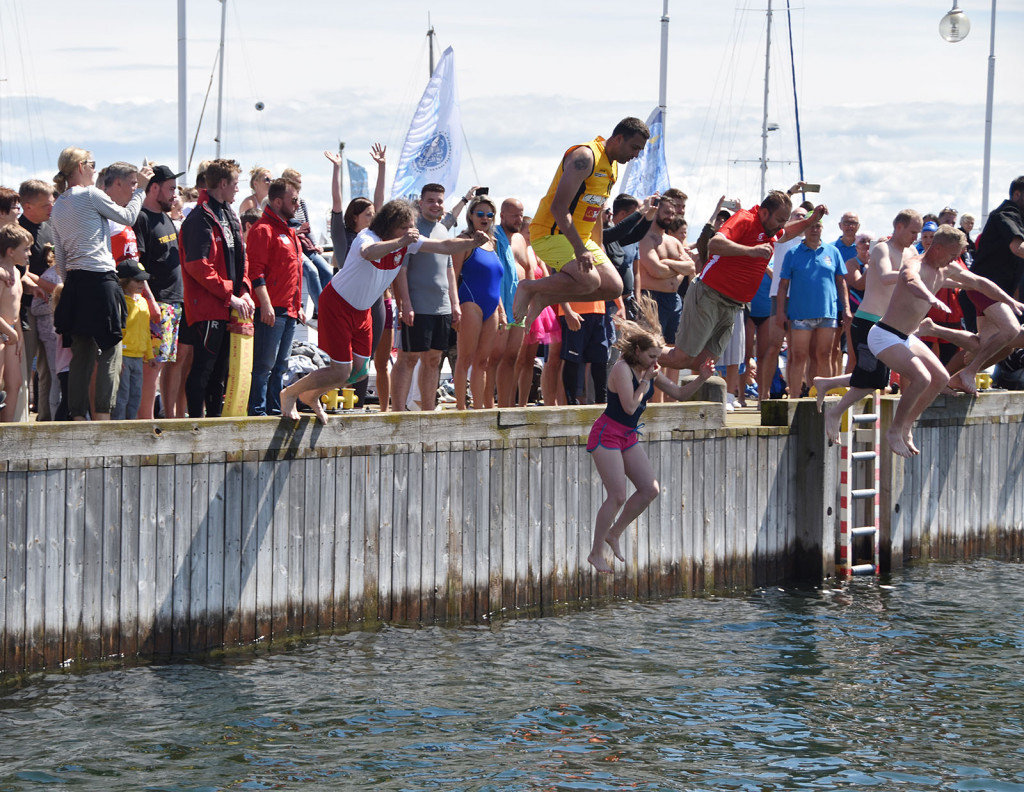 Charytatywny Skok z Molo Sopot 2018