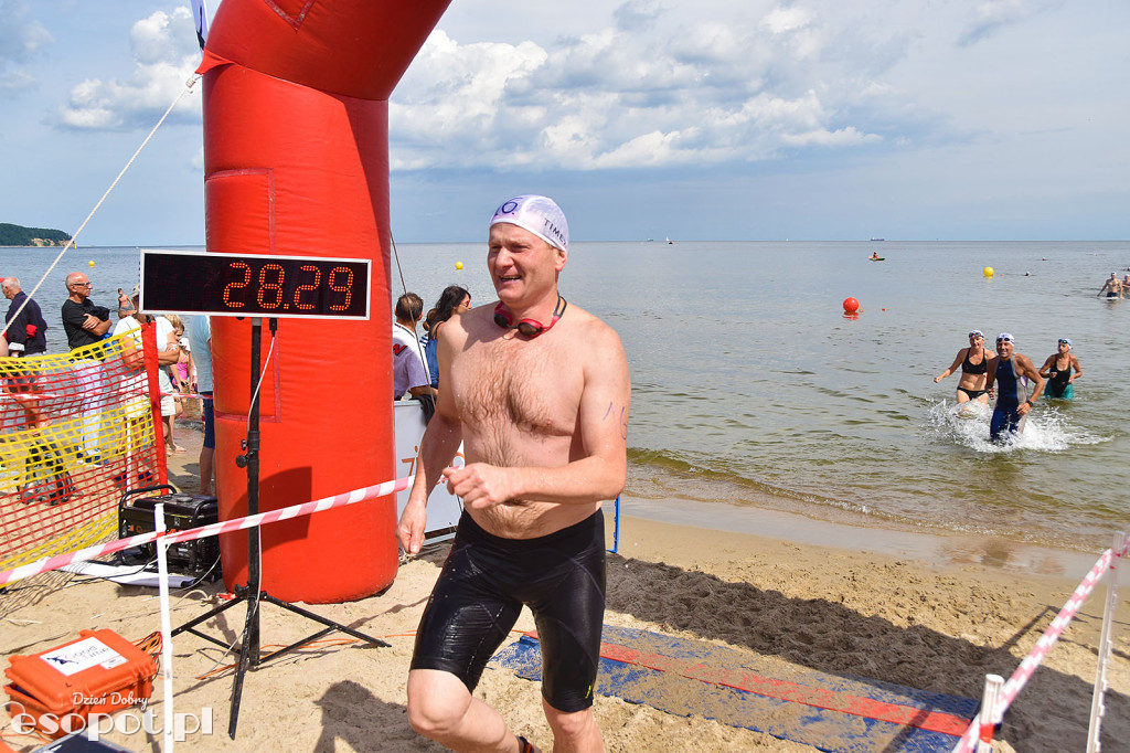 Zawody pływackie dookoła Molo - Sopot Timex Cup 2018