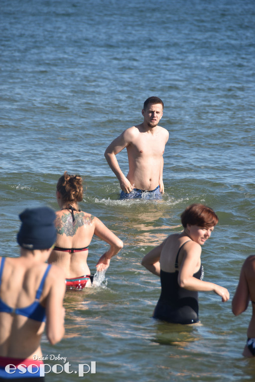 Rozpoczęcie sezonu Morsowania Sopot 2018 [FOTOGALERIA]