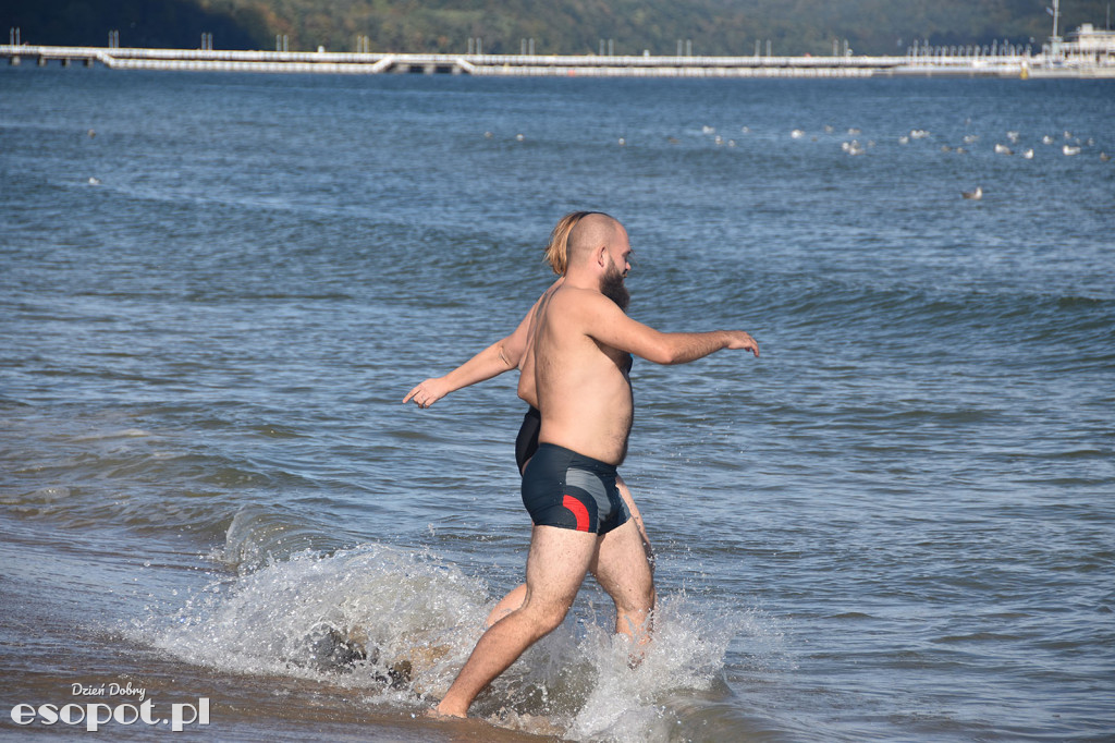 Rozpoczęcie sezonu Morsowania Sopot 2018 [FOTOGALERIA]