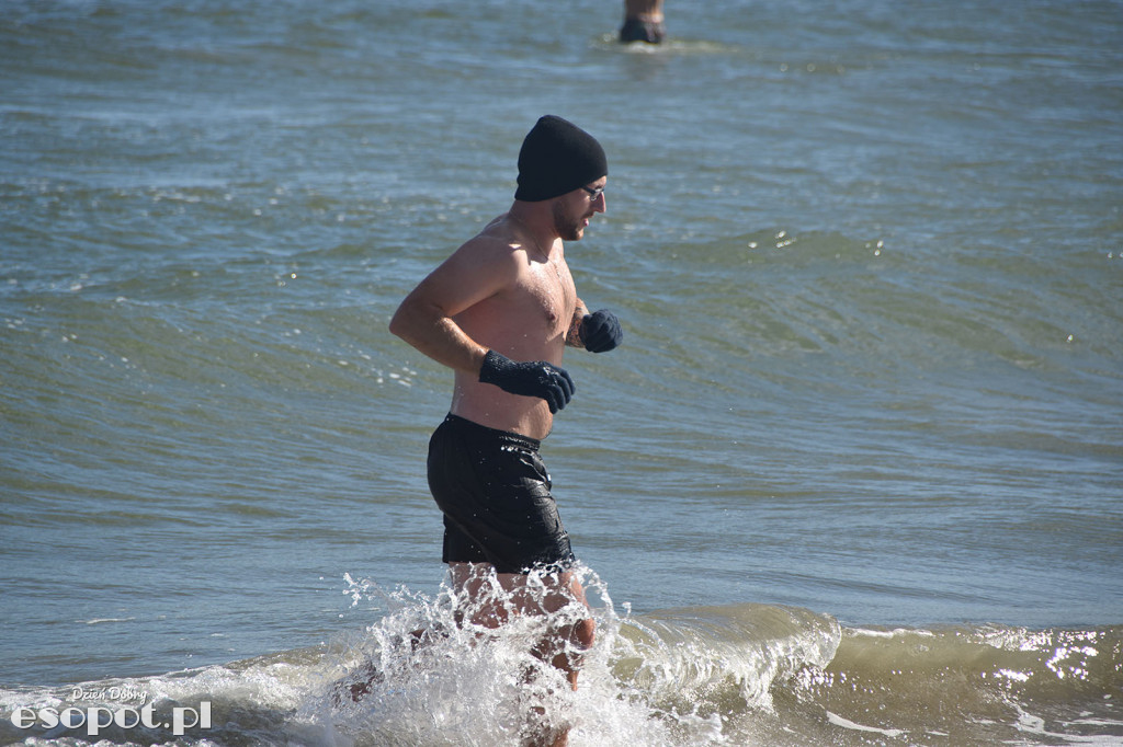 Rozpoczęcie sezonu Morsowania Sopot 2018 [FOTOGALERIA]