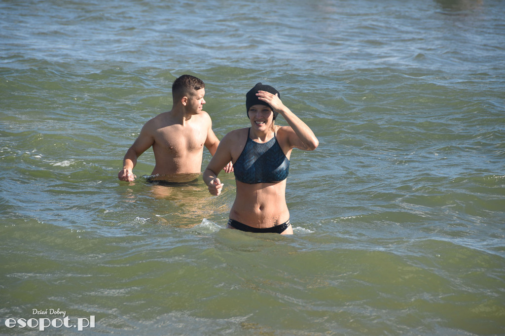 Rozpoczęcie sezonu Morsowania Sopot 2018 [FOTOGALERIA]
