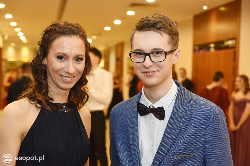 Studniówka 2019  - Zespół Szkół Nr 1 im. Marii Skłodowskiej-Curie w Sopocie [FOTO]