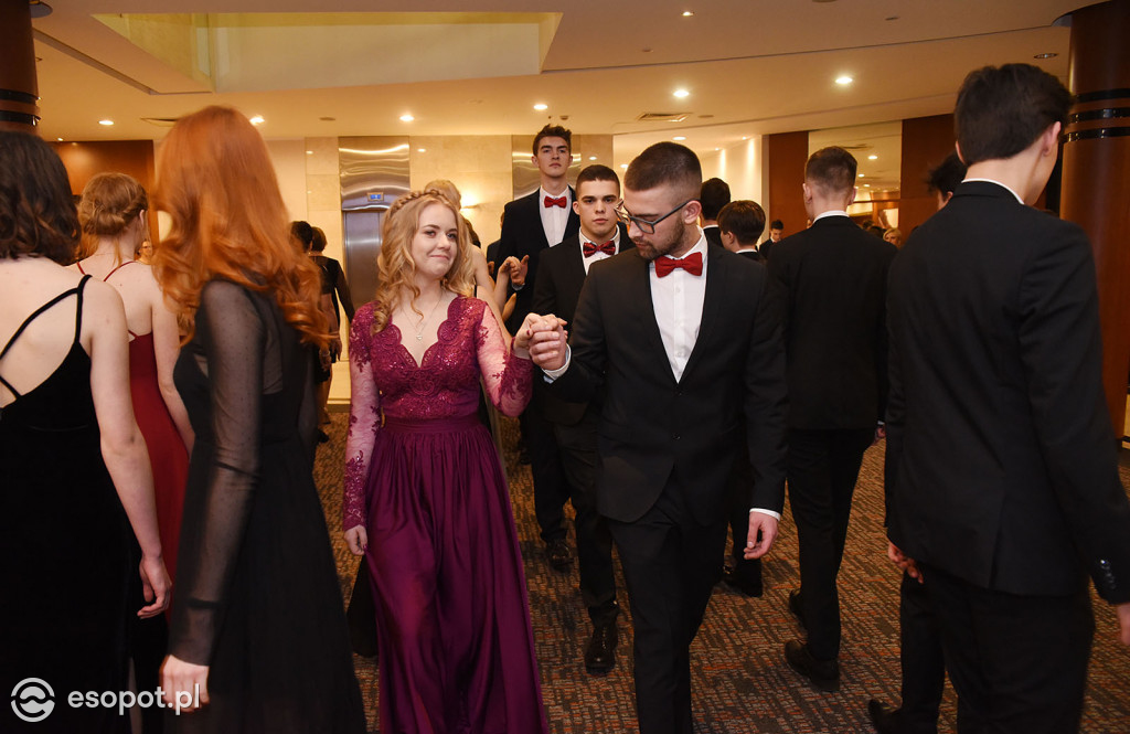 Studniówka 2019  - Zespół Szkół Nr 1 im. Marii Skłodowskiej-Curie w Sopocie [FOTO]