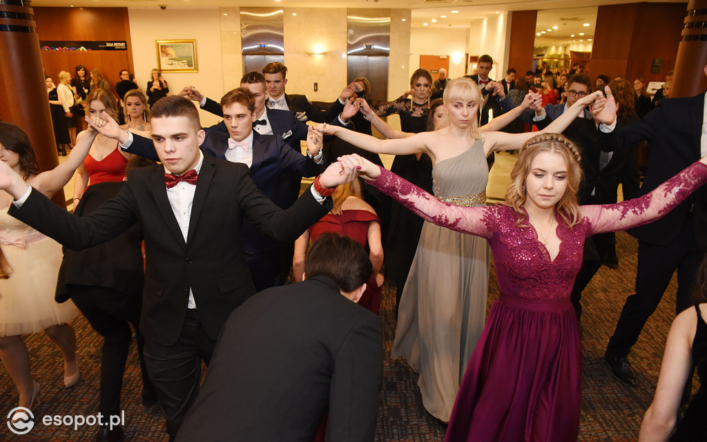 Studniówka 2019  - Zespół Szkół Nr 1 im. Marii Skłodowskiej-Curie w Sopocie [FOTO]