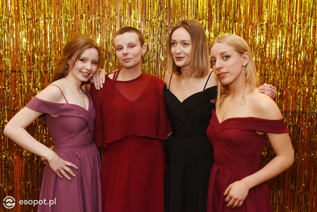 Studniówka 2019  - Zespół Szkół Nr 1 im. Marii Skłodowskiej-Curie w Sopocie [FOTO]