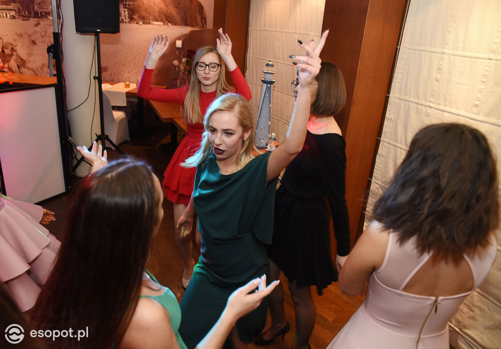 Studniówka 2019  - Zespół Szkół Nr 1 im. Marii Skłodowskiej-Curie w Sopocie [FOTO]