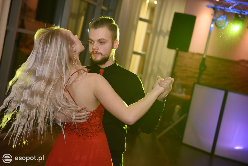 Studniówka 2019  - Zespół Szkół Nr 1 im. Marii Skłodowskiej-Curie w Sopocie [FOTO]