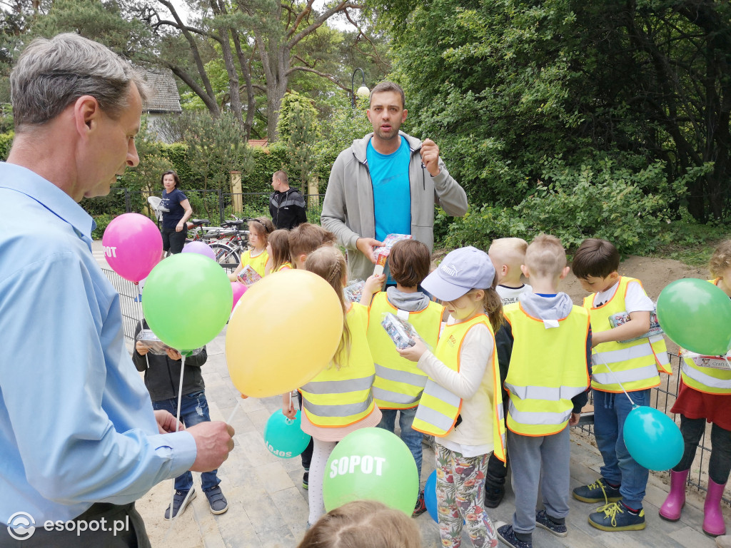 Nowy plac zabaw w kształcie statku / projekt BO Sopot