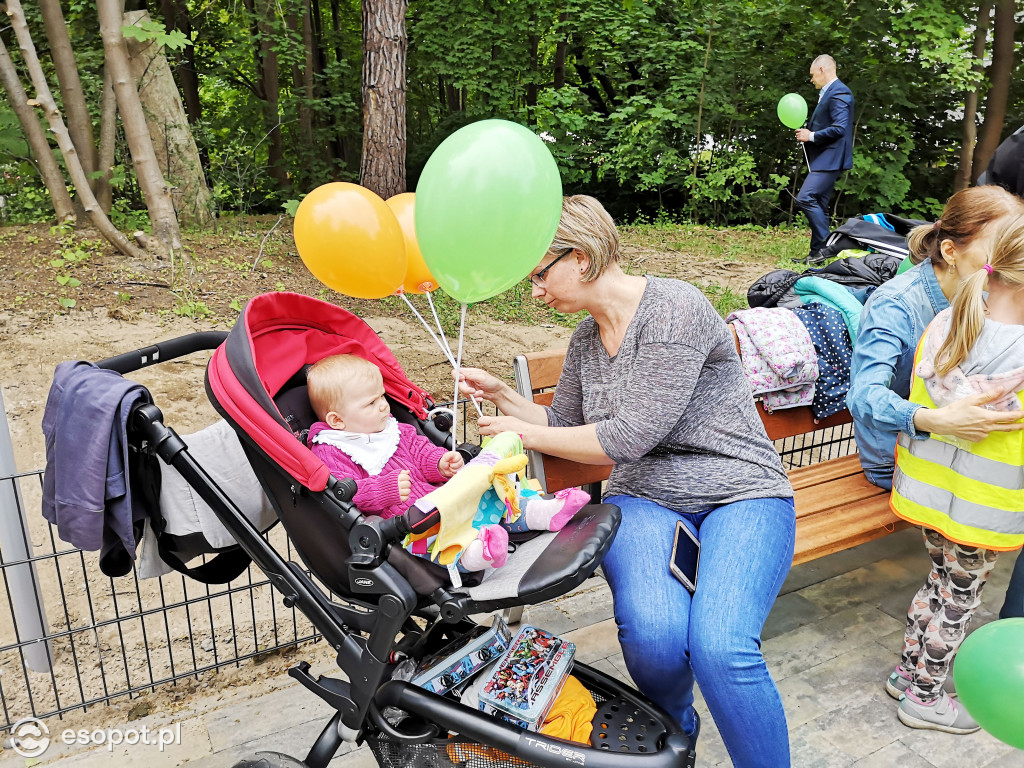 Nowy plac zabaw w kształcie statku / projekt BO Sopot