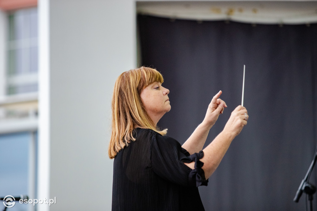 Występ orkiestry dętej Sölvesborgs Musikkar w muszli koncertowej w Sopocie [FOTO]