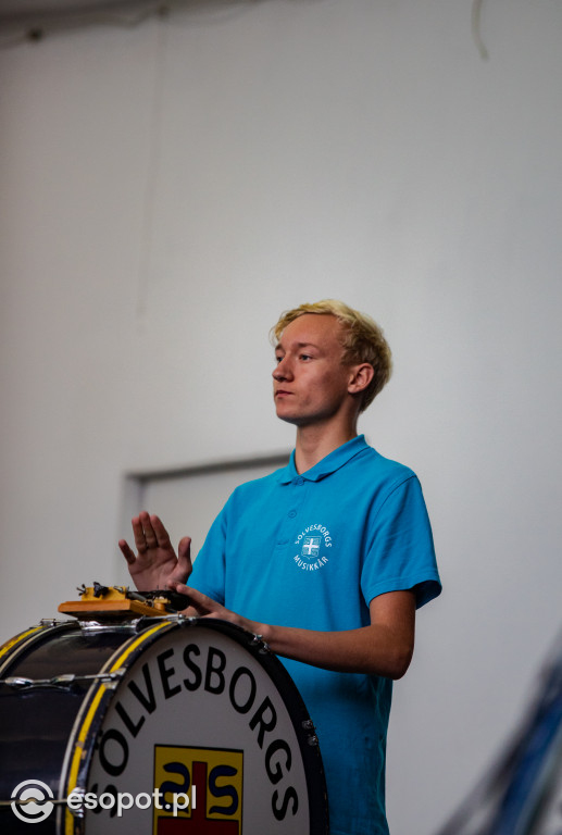 Występ orkiestry dętej Sölvesborgs Musikkar w muszli koncertowej w Sopocie [FOTO]