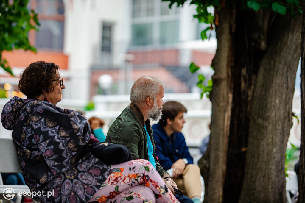 Występ orkiestry dętej Sölvesborgs Musikkar w muszli koncertowej w Sopocie [FOTO]