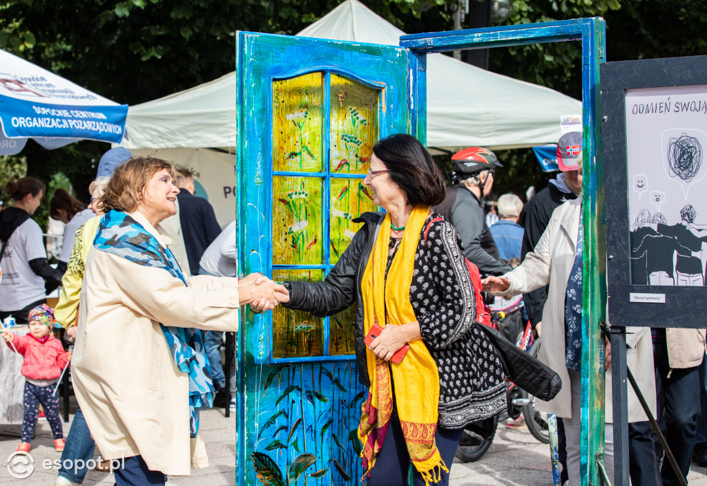 Sopocki Festyn Tolerancji oraz przejście przez symboliczne Drzwi [FOTO]