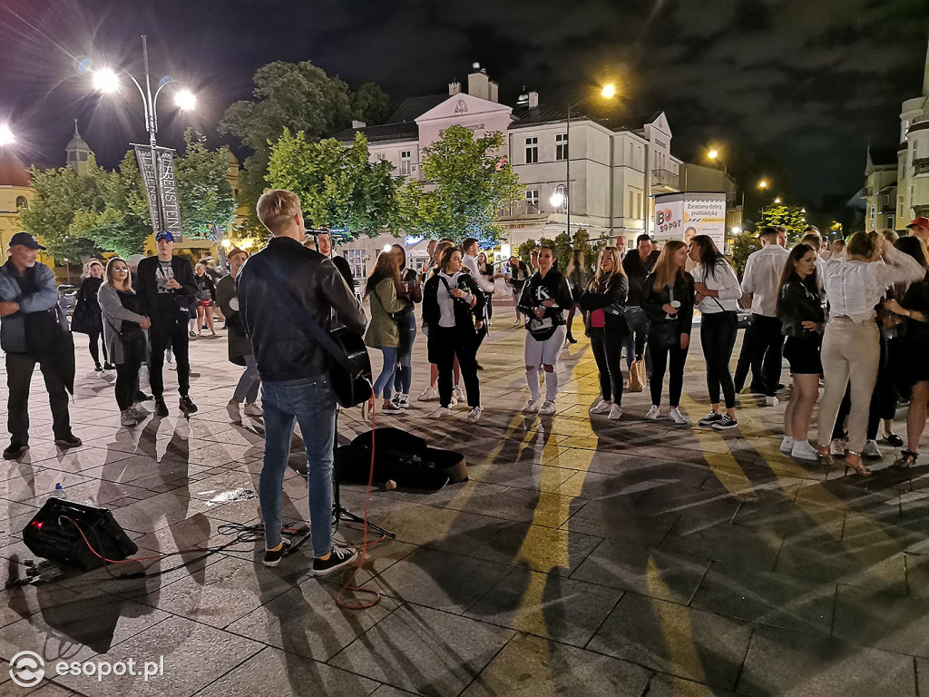 Życie nocne wraca do Sopotu - długi weekend czerwcowy 2020 [FOTO]