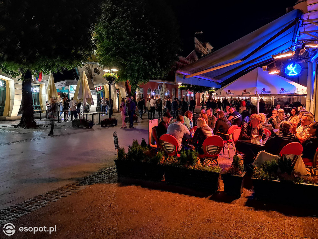 Życie nocne wraca do Sopotu - długi weekend czerwcowy 2020 [FOTO]