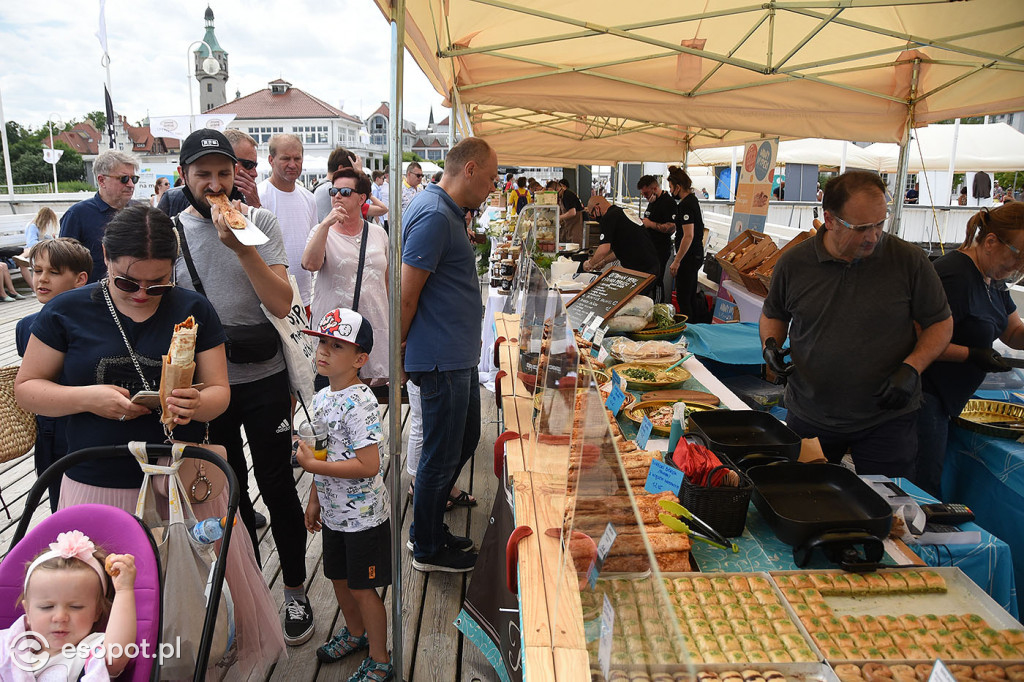 Kawa czarna jak ostry cień mgły, zimna brew i kiszone śledzie! - 1 dzień Slow Fest Sopot 2020 [FOTO]