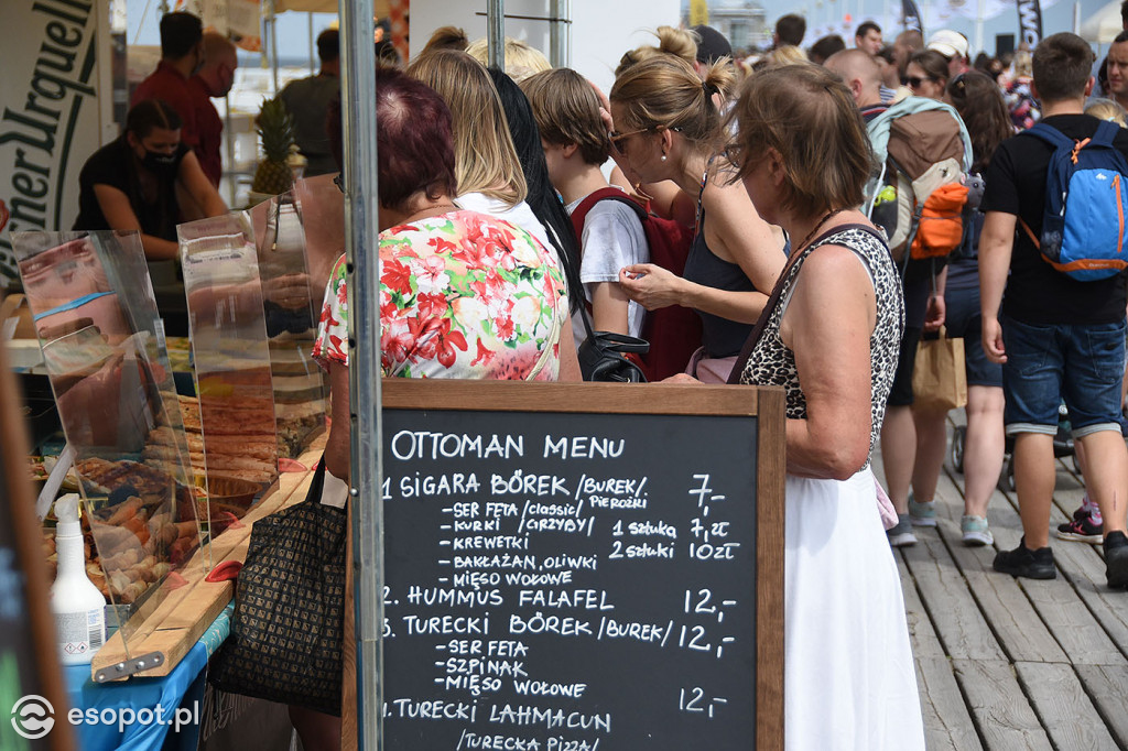 Kawa czarna jak ostry cień mgły, zimna brew i kiszone śledzie! - 1 dzień Slow Fest Sopot 2020 [FOTO]