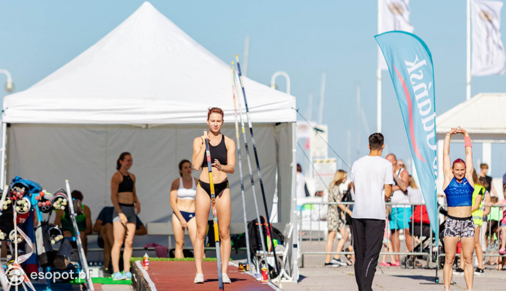 Tyczka na molo 2020 - najpiękniejszy konkurs lekkoatletyczny na świecie [FOTO]