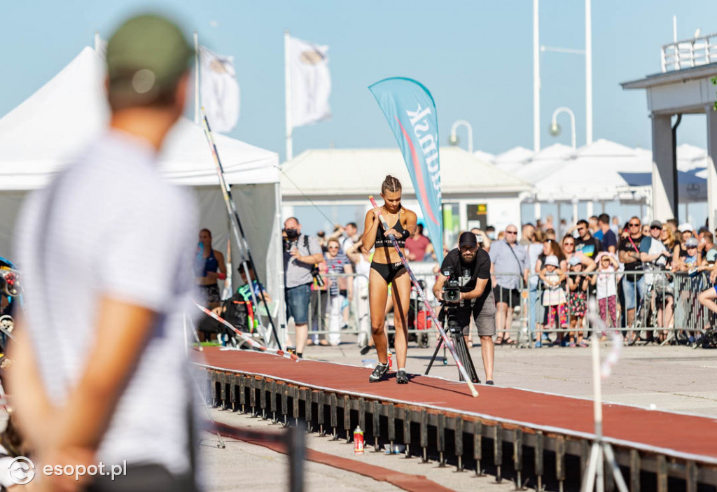 Tyczka na molo 2020 - najpiękniejszy konkurs lekkoatletyczny na świecie [FOTO]