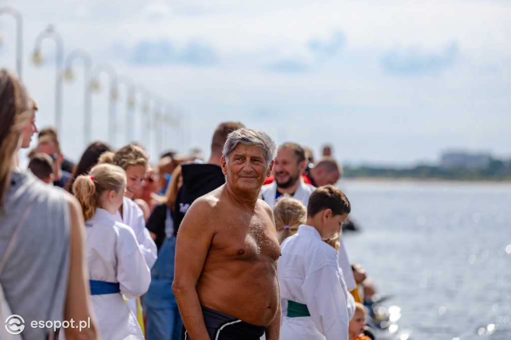 Skok z sopockiego mola w szczytnym celu 30.08.2020 [FOTO]