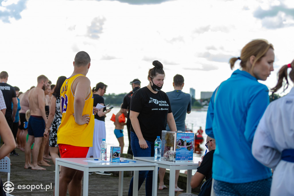 Skok z sopockiego mola w szczytnym celu 30.08.2020 [FOTO]