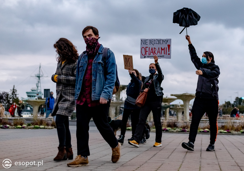#StrajkKobiet w Trójmieście: gorąca sobota w Sopocie, Gdyni i Gdańsku [FOTO]