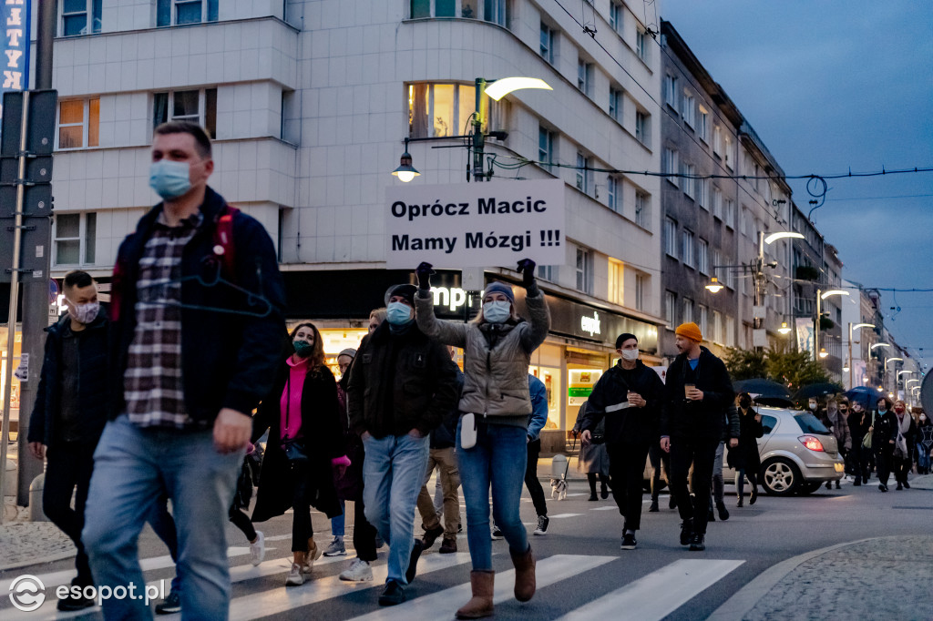 #StrajkKobiet w Trójmieście: gorąca sobota w Sopocie, Gdyni i Gdańsku [FOTO]