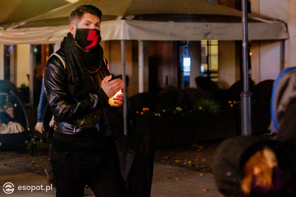 Strajk Kobiet w Sopocie: wiceprezydent Sopotu przyłączyła się do protestujących [27.10.2020]