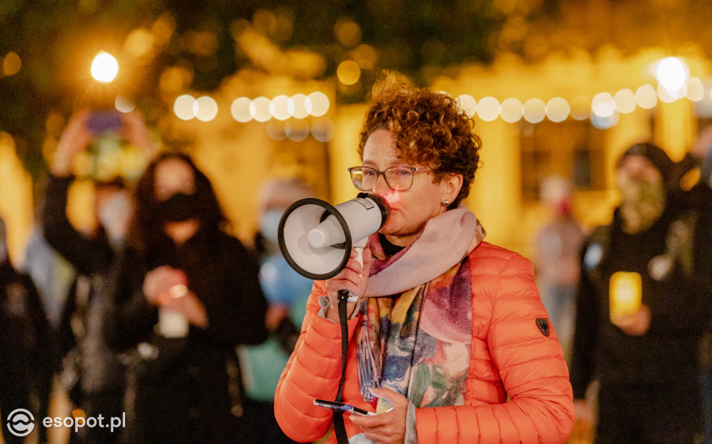 Strajk Kobiet w Sopocie: władze miasta dołączyły do protestu [FOTO]