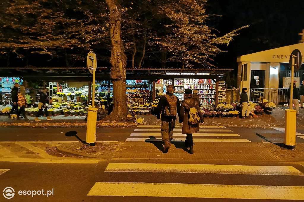 Sopot: Puste cmentarze - Dzień  Wszystkich Świętych jakiego jeszcze nie było [FOTO]
