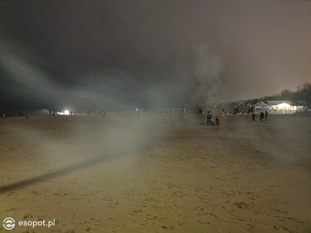 Sylwester Sopot 2020 - opustoszałe miasto wita Nowy Rok [FOTO]
