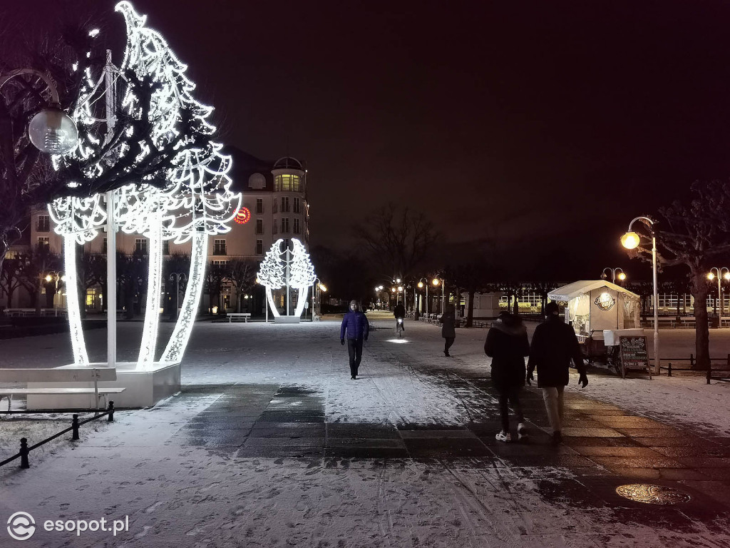 Piękny zimowy Sopot - śnieg przyprószył kurort 01.2020 [FOTO]