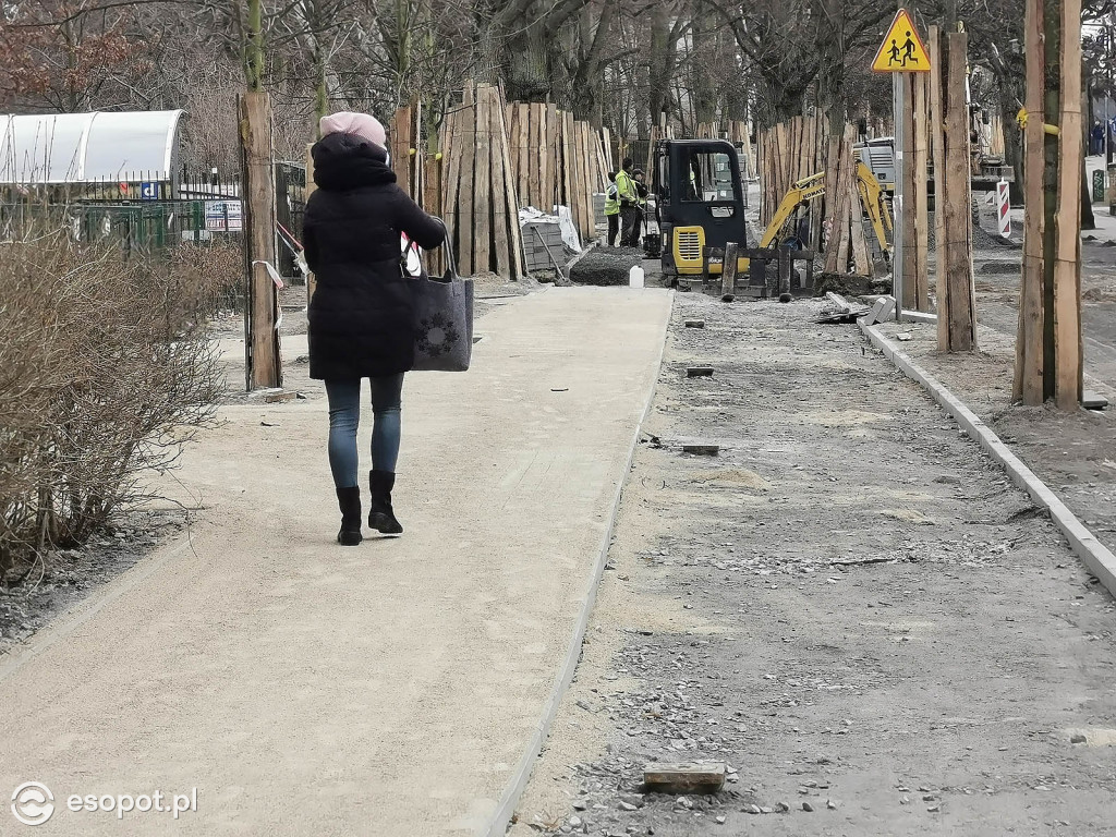 Sopot: Prace przy przebudowie ścieżki rowerowej wzdłuż Armii Krajowej [FOTO]