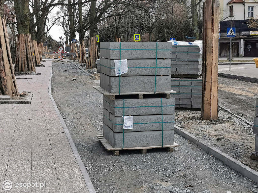 Sopot: Prace przy przebudowie ścieżki rowerowej wzdłuż Armii Krajowej [FOTO]