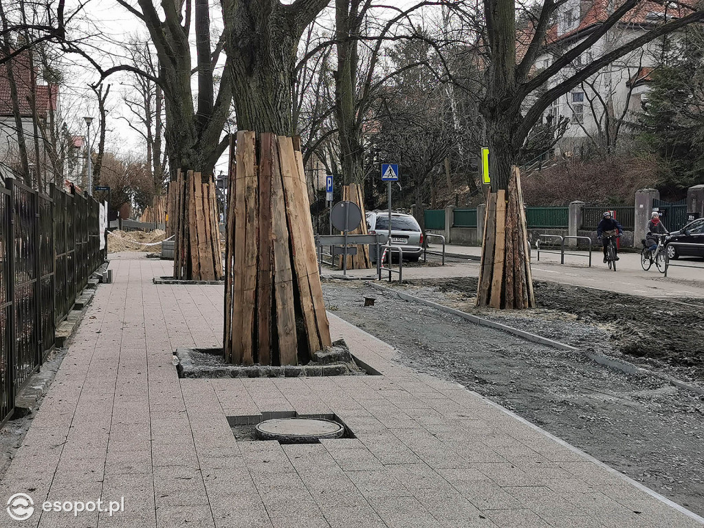 Sopot: Prace przy przebudowie ścieżki rowerowej wzdłuż Armii Krajowej [FOTO]