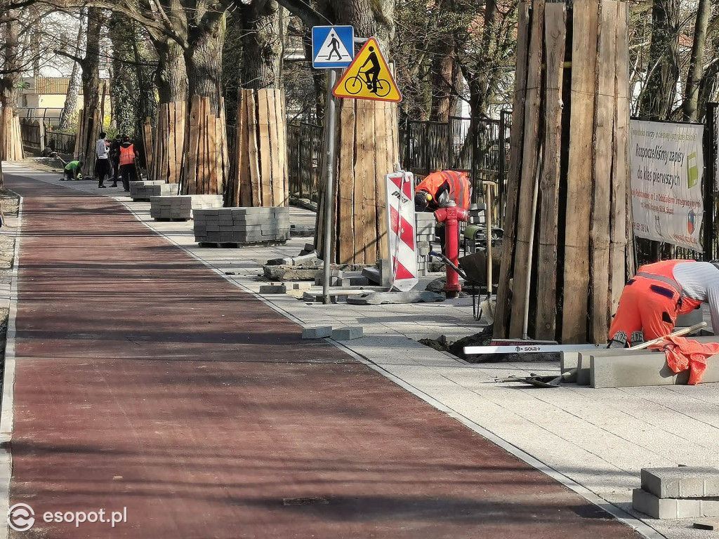 Zobacz postęp prac na ul. Armii Krajowej! Droga znów jest przejezdna [FOTO]