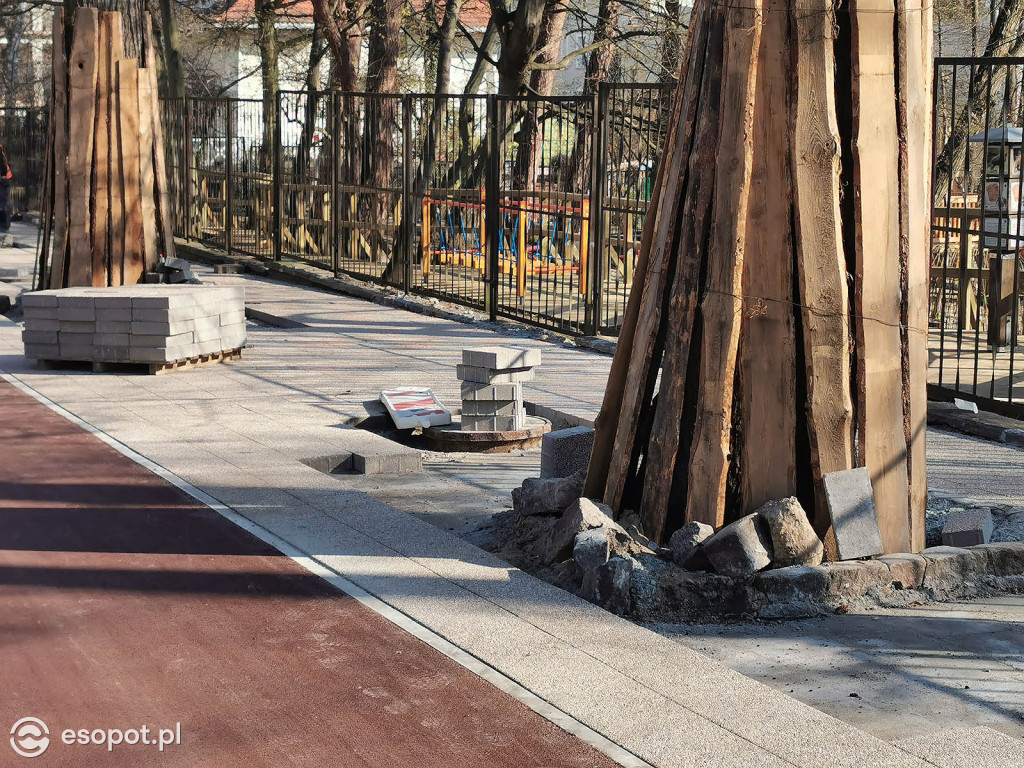 Zobacz postęp prac na ul. Armii Krajowej! Droga znów jest przejezdna [FOTO]