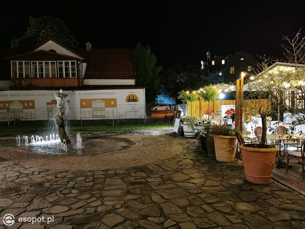 Sopot rozpoczął weekend: tłumy gości w ogródkach [FOTO]