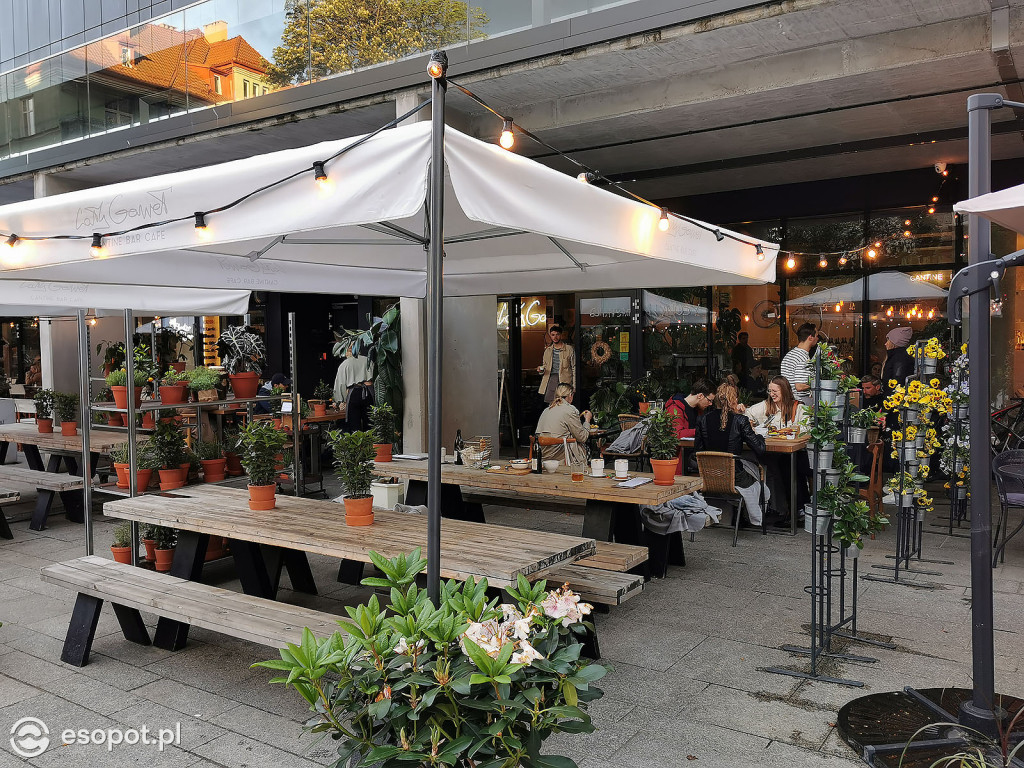 Sopockie restauracje i bary otworzyły się dla gości! Chętnych nie brakowało [FOTO]