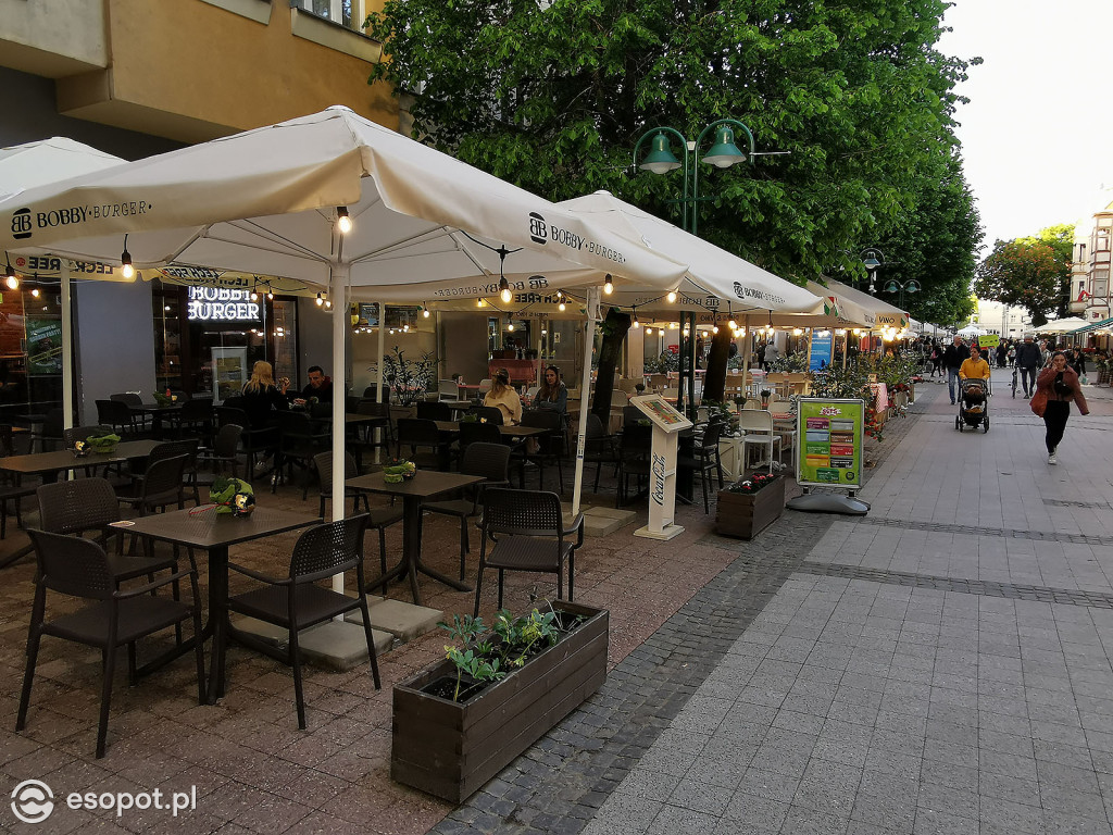 Sopockie restauracje i bary otworzyły się dla gości! Chętnych nie brakowało [FOTO]