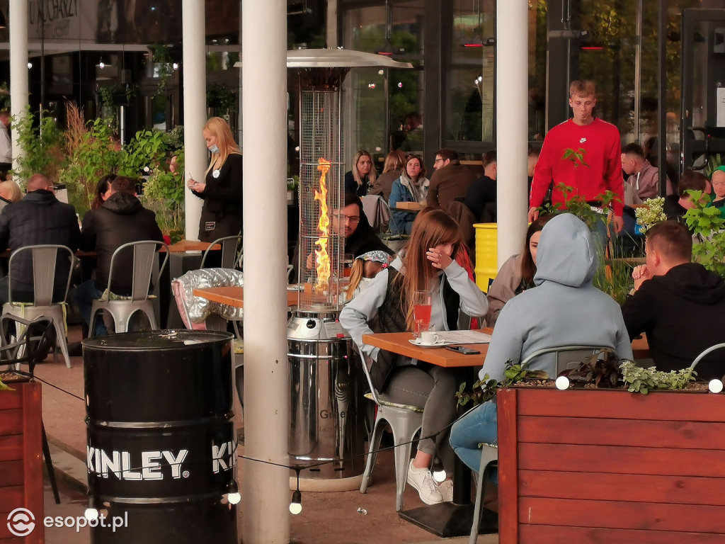 Sopockie restauracje i bary otworzyły się dla gości! Chętnych nie brakowało [FOTO]