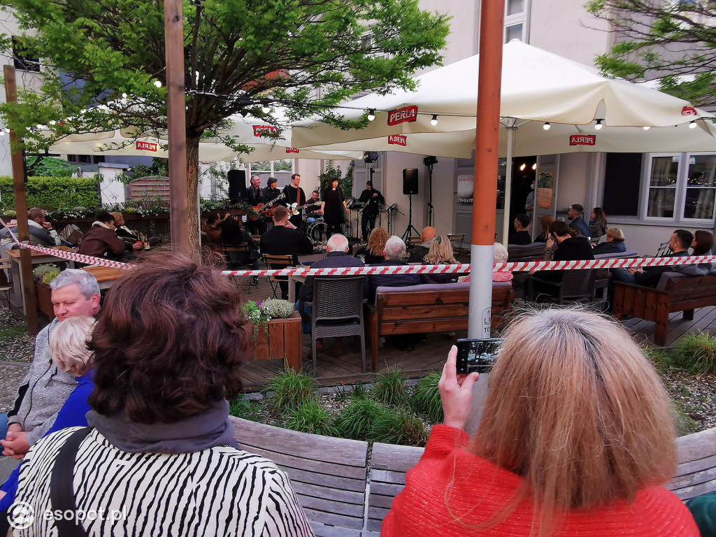 Sopockie restauracje i bary otworzyły się dla gości! Chętnych nie brakowało [FOTO]