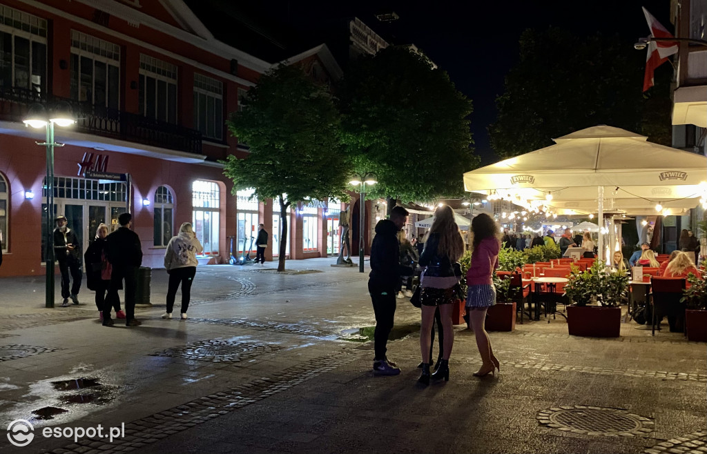 Sopot by night: imprezowe centrum tuż przed północą [FOTO]