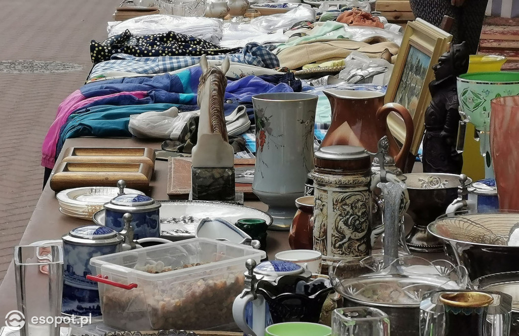 Wystartował Sopocki Pchli Targ! Biżuteria, zabawki, ubrania, pamiątki i 1001 drobiazgów [FOTO]