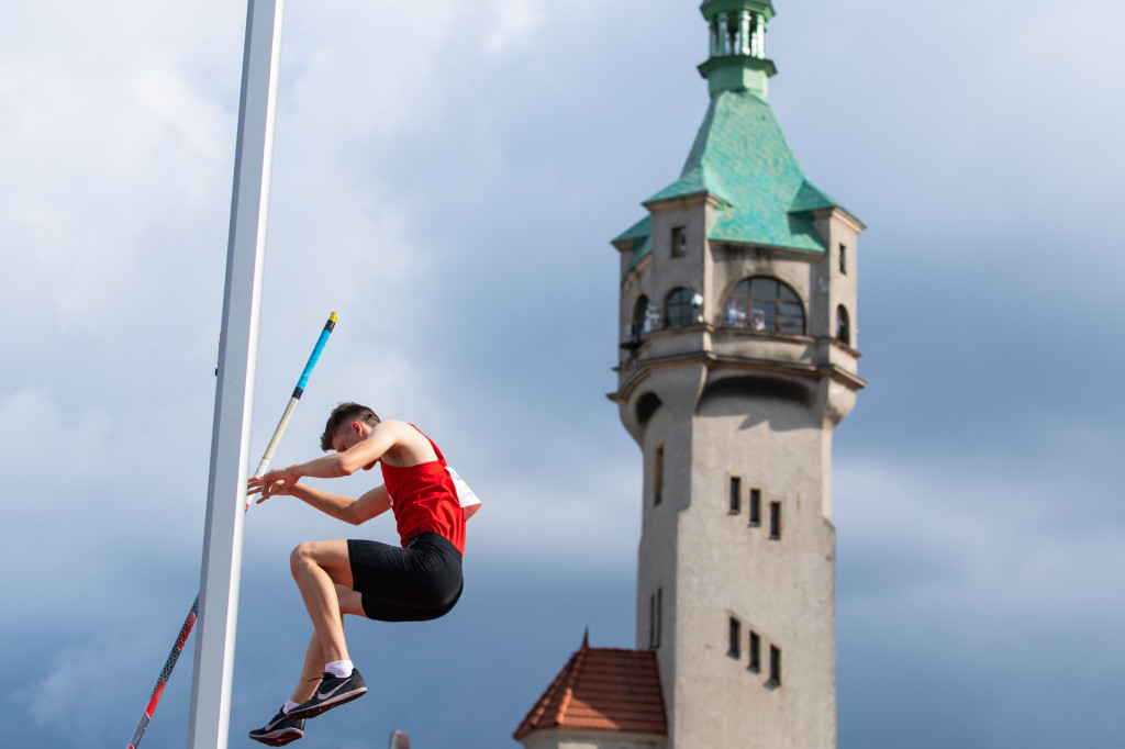 Najpiękniejszy konkurs świata! Tyczka na molo 2021 [FOTO]