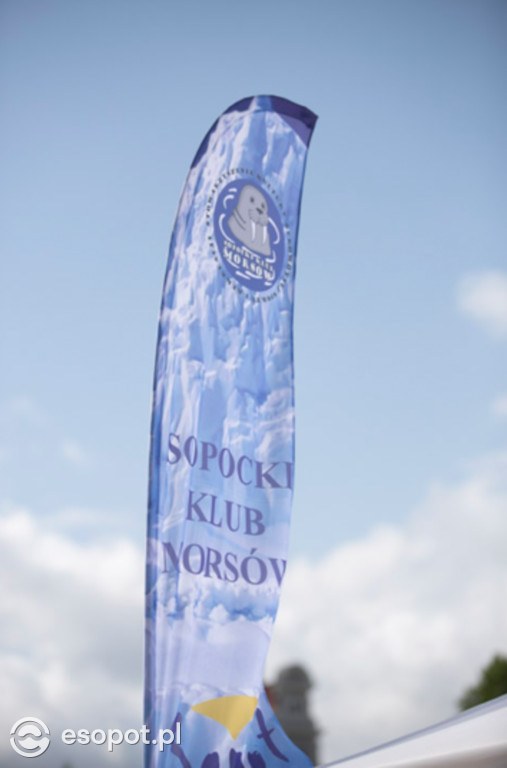 Sportowa sobota w Sopocie! Wyścig pływacki dookoła molo im. Jacka Starościaka [FOTO]