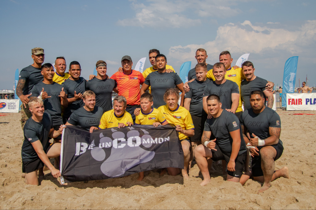Sopot Beach Rugby 2021: na boisku samorządowcy i... żołnierze [FOTO]