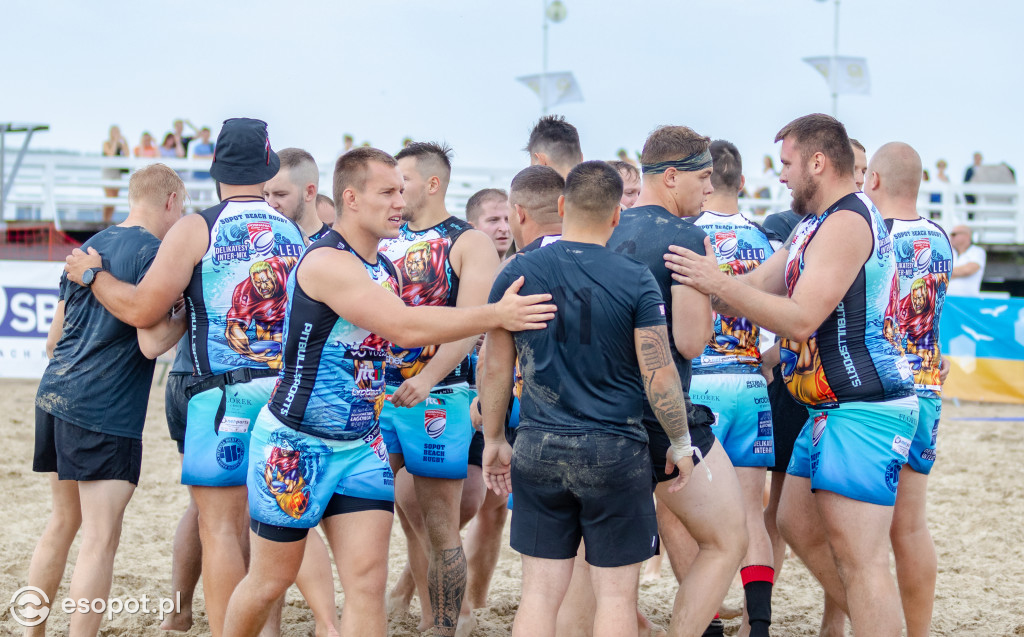 Sopot Beach Rugby 2021: na boisku samorządowcy i... żołnierze [FOTO]