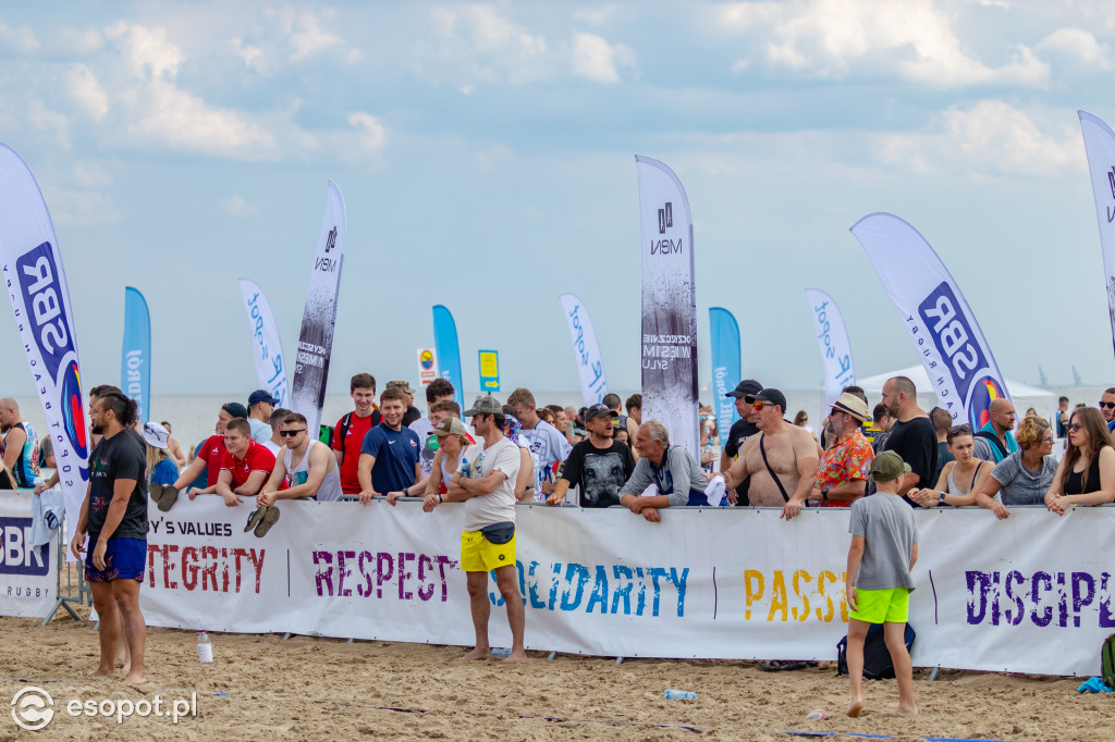 Sopot Beach Rugby 2021: na boisku samorządowcy i... żołnierze [FOTO]